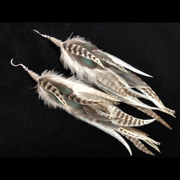 (SOLD) Real Feather Earrings ~ Boho Earrings - Picture 2 of 6
